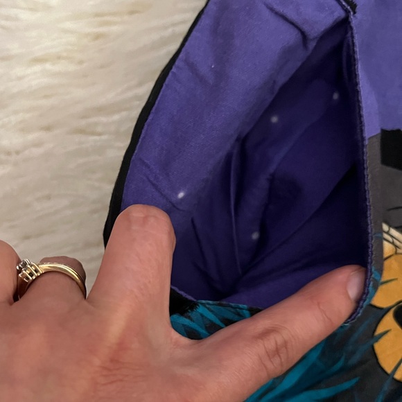 Disney Lion King Scrub Top GUC - Picture 3 of 7